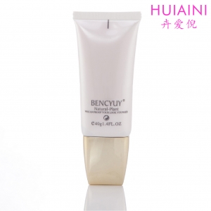 F-002清润塑颜无瑕粉底液（水晶紫）40g